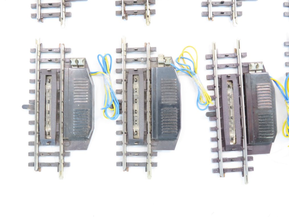 Märklin H0 2297 Model train tracks (10) 10x Uncoupling rail piece