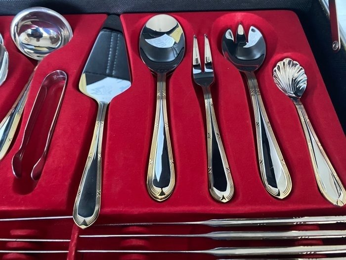 Solingen Besteck 18 10 Hartvergoldet 23 24 Karat Besteck - Solingen Geprägte Kanten aus 23/24 Karat Gold und 18/10