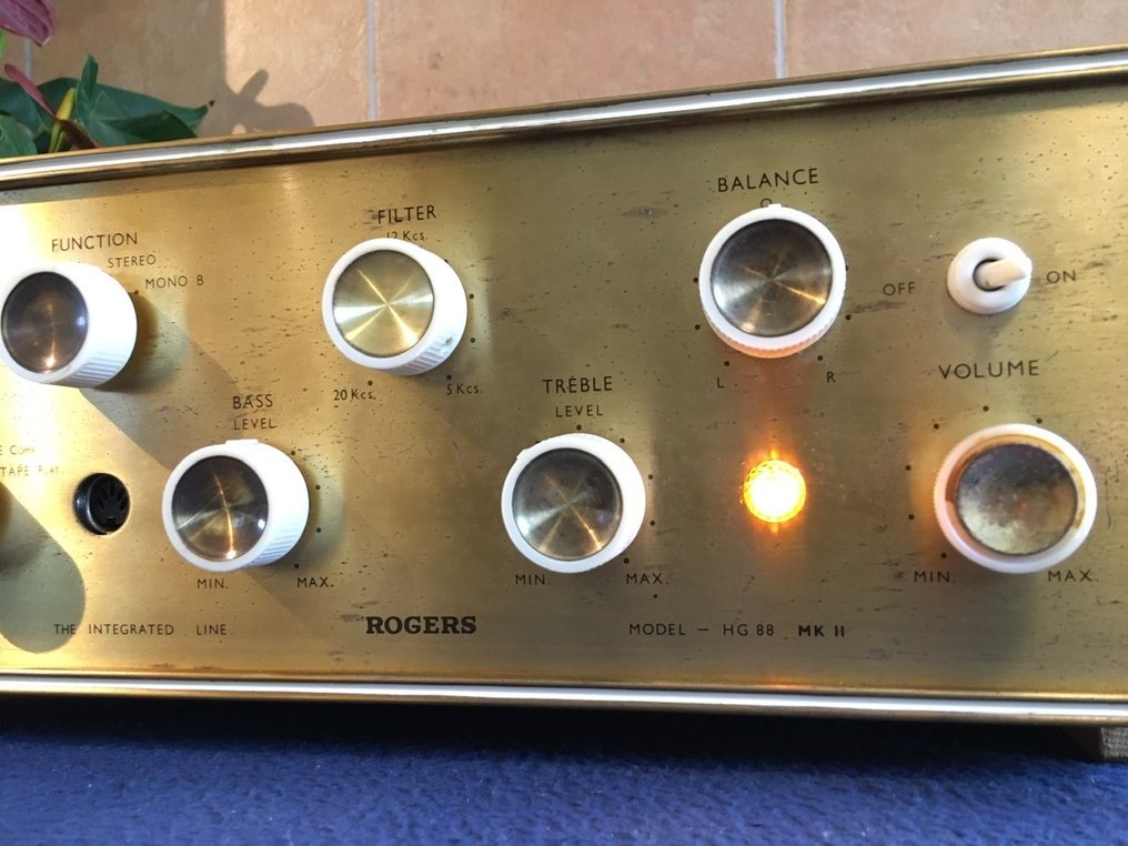 Rogers - HG-88 Tube integrated amplifier - Catawiki