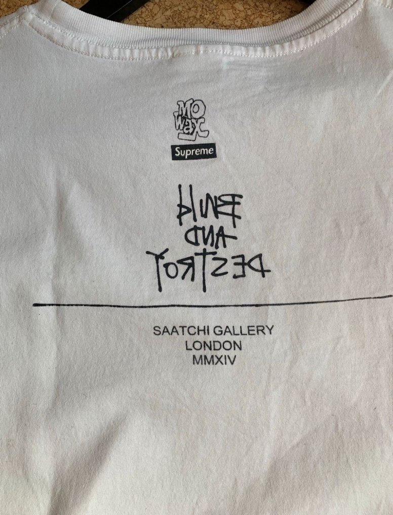 Supreme mo wax box logo tee hot sale
