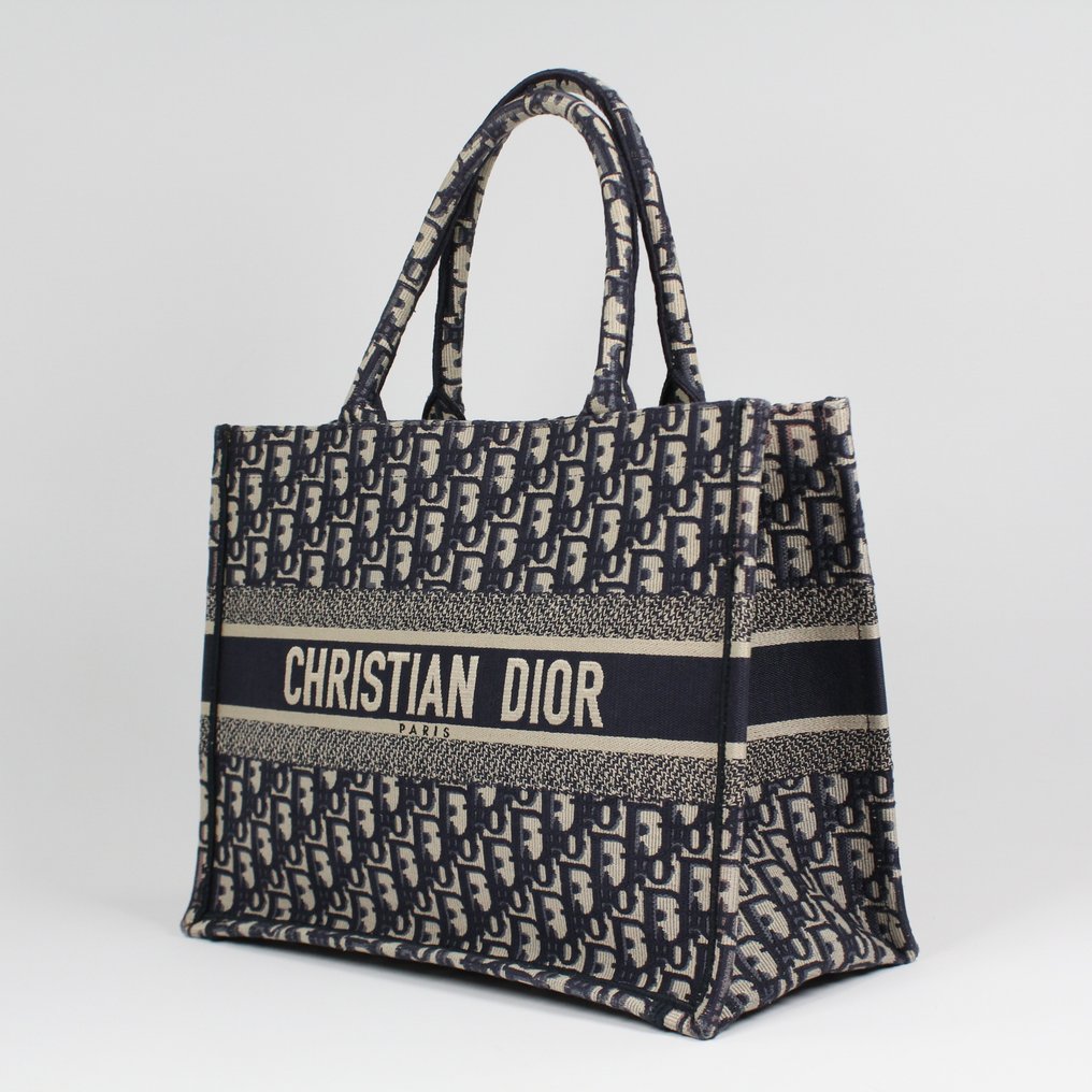 Bolso dior book 2025 tote de tela bordada