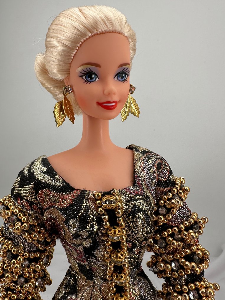 Mattel Barbie doll Magnificent Barbie Christian Dior Haute