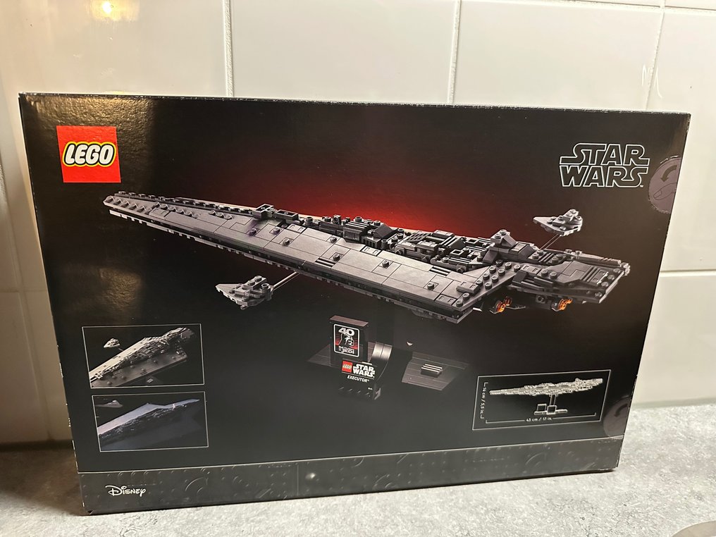 LEGO Star Wars 75356 Executor Super Star Destroyer 2020