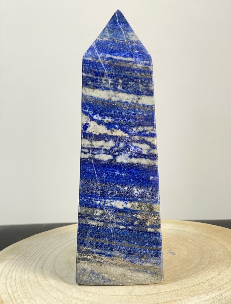 Lapis lazuli obelisk clearance
