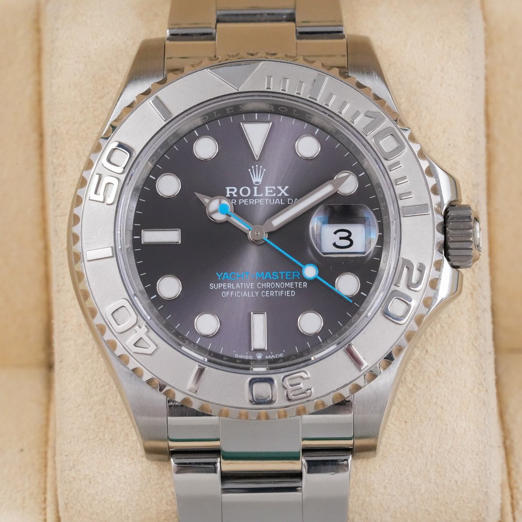 Rolex Yacht Master 40 Rhodium Dial 126622 Men 2011