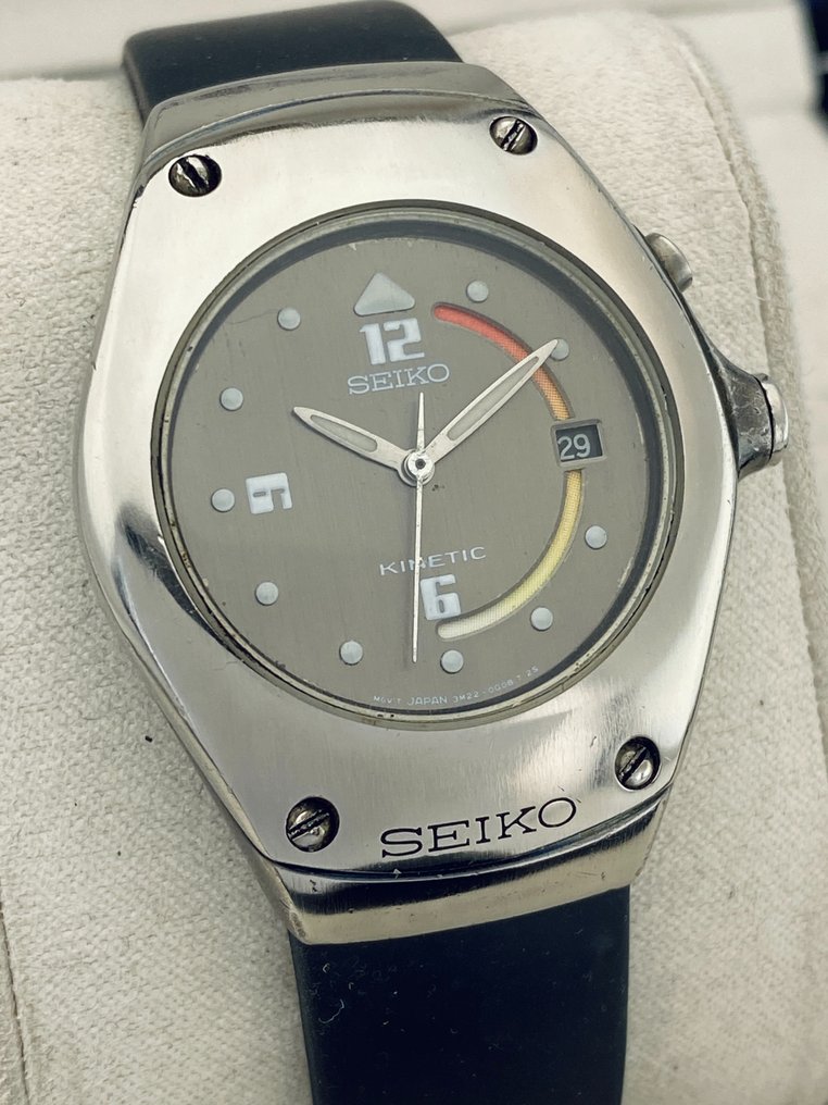 Seiko - Kinetic - Date - 3M22-0D39 - Unisex - 1990-1999 - Catawiki