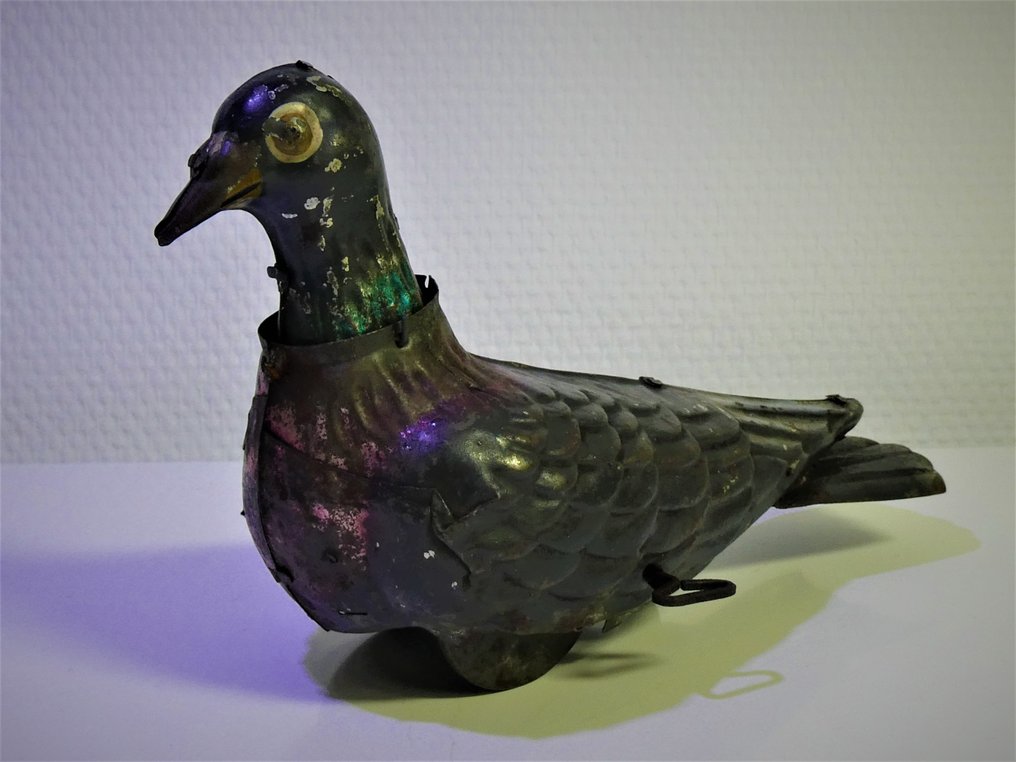 Victor / Fernand Martin (France) Tin toy Mechanical DUIF