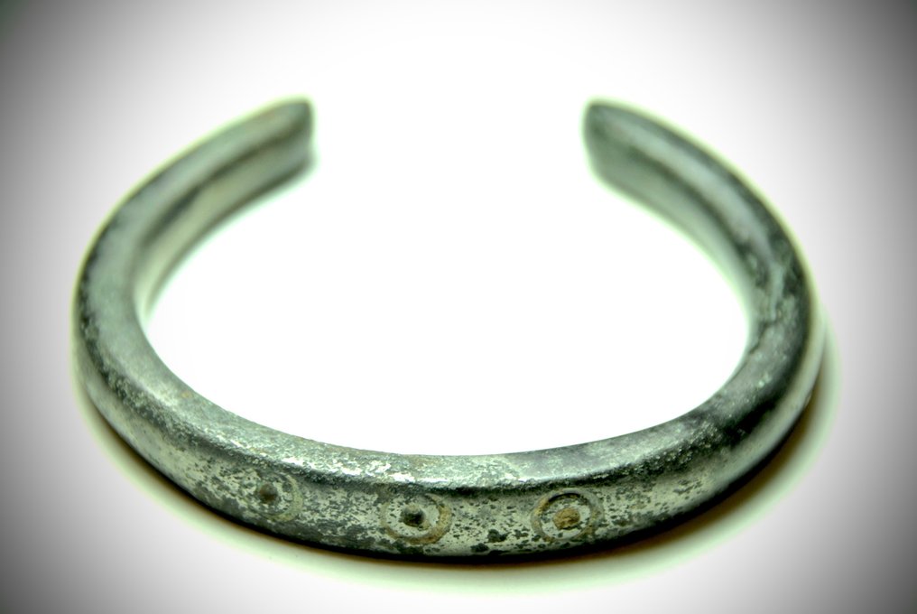Celtic bronze hot sale bracelet