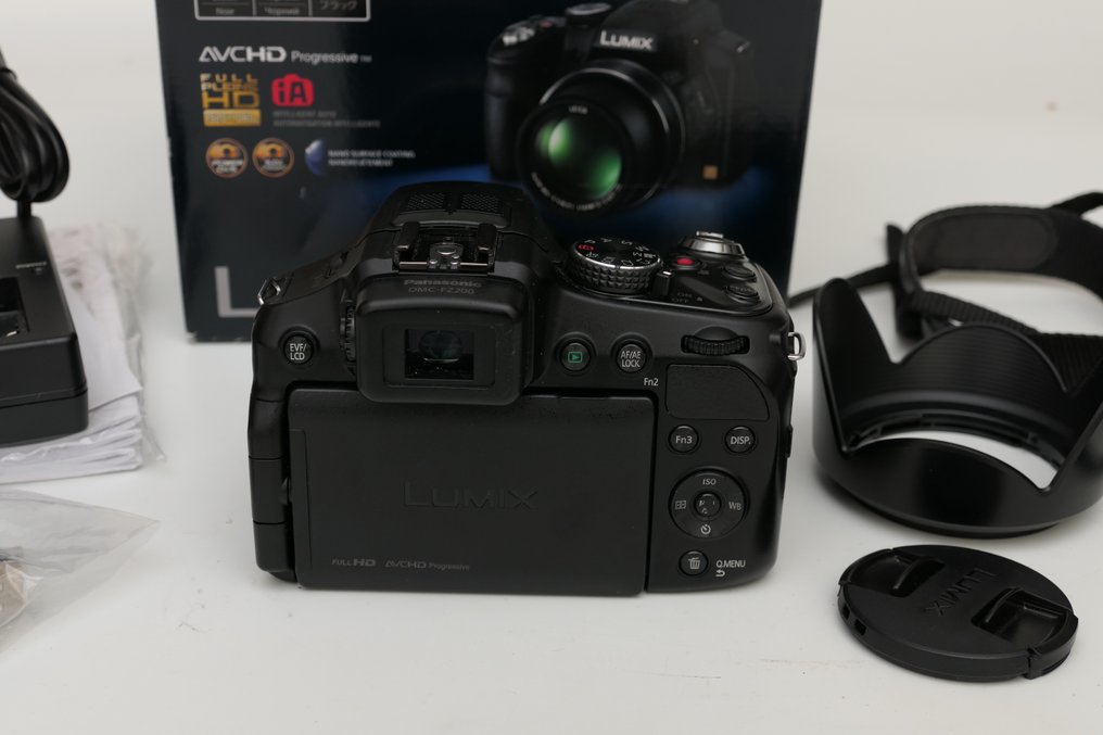 Panasonic Lumix DMCFZ200 Digital Camera 12.1MP 24x 25600mm Zoom Full
