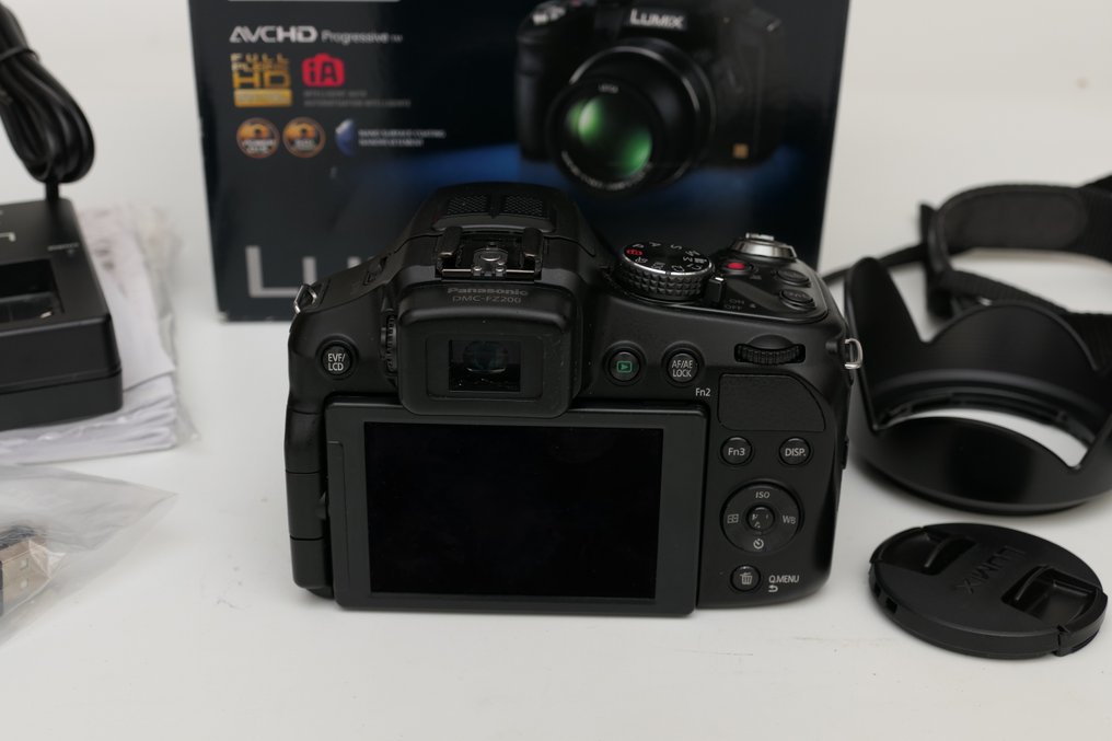 Panasonic Lumix DMCFZ200 Digital Camera 12.1MP 24x 25600mm Zoom Full