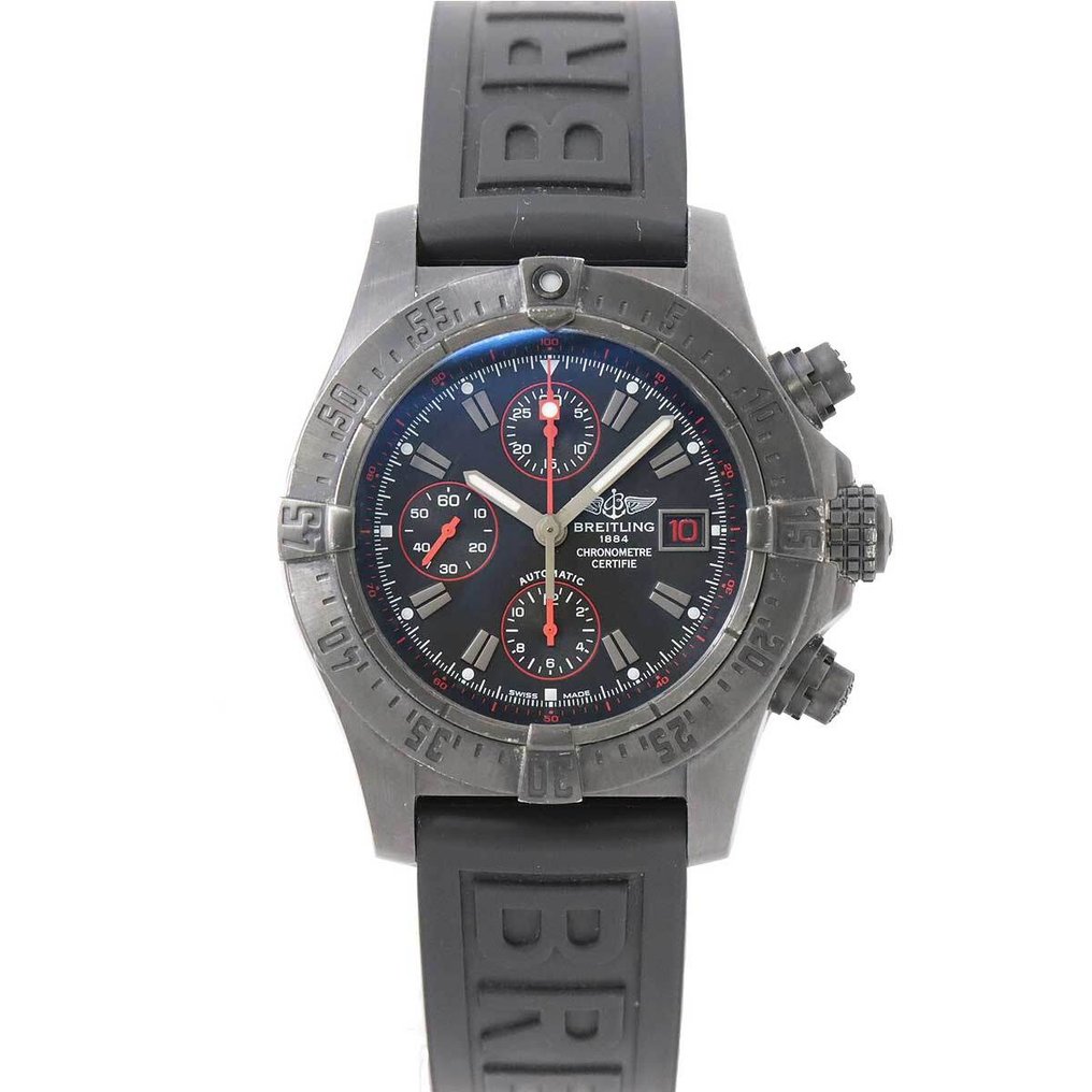 Breitling skyland avenger hot sale chrono black steel v2