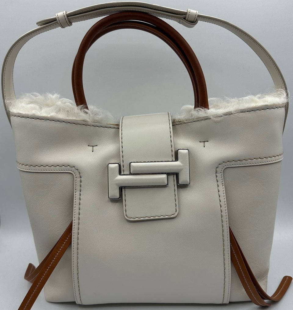 Tod's double t shopping bag 2025 medium