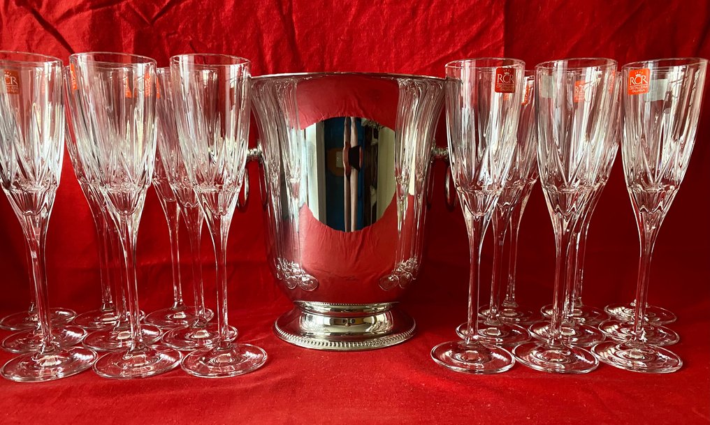 RCR Cristalleria Artistica La Piana, Guy Degrenne Drinkservies (19) Service de 18 flûtes à