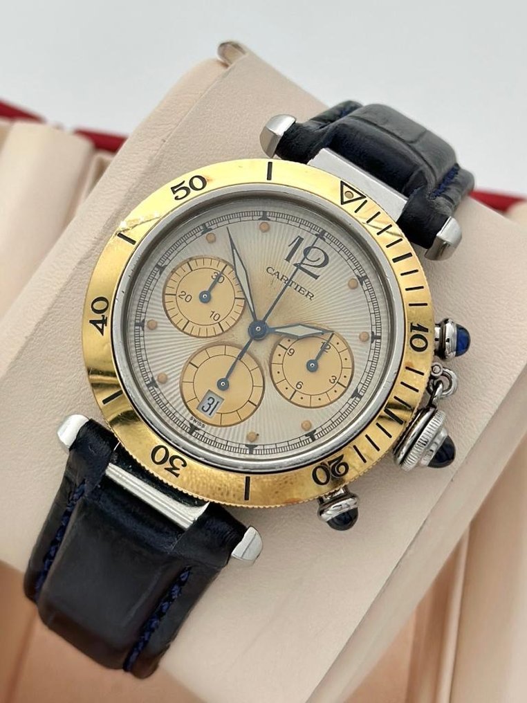Cartier pasha 1032 on sale