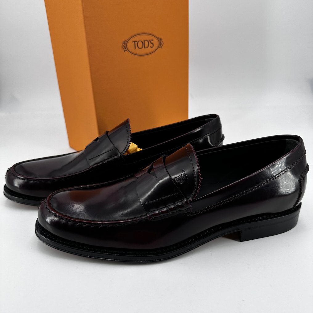 Size clearance 8 loafers