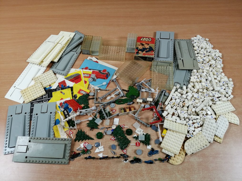 LEGO - - Assorted Oude 1960-1969 - Catawiki