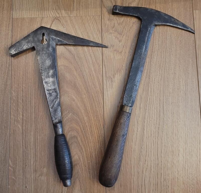 Værktøj/Folkekunst - 2 tækkehammere af inklusive 1 - Catawiki
