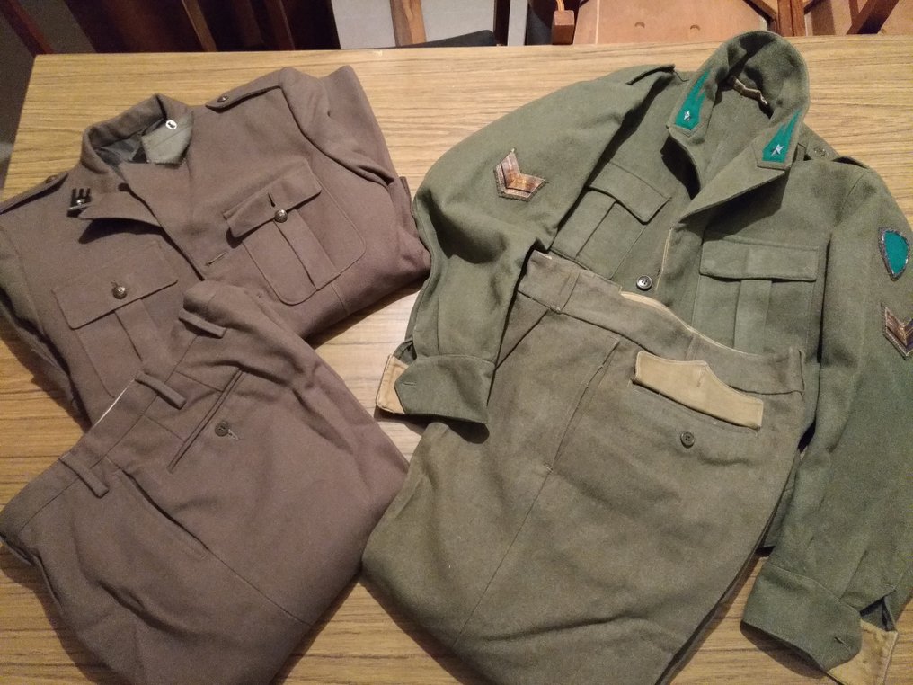 Honger Definitie Uluru Italië - Cavalerie - Militaire kleding - 1970 - Catawiki