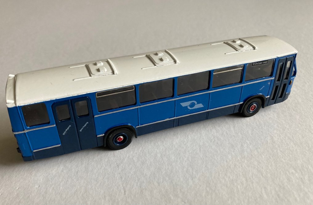 HB model 1:87 - Modelauto's Leyland LVB bus 63; -