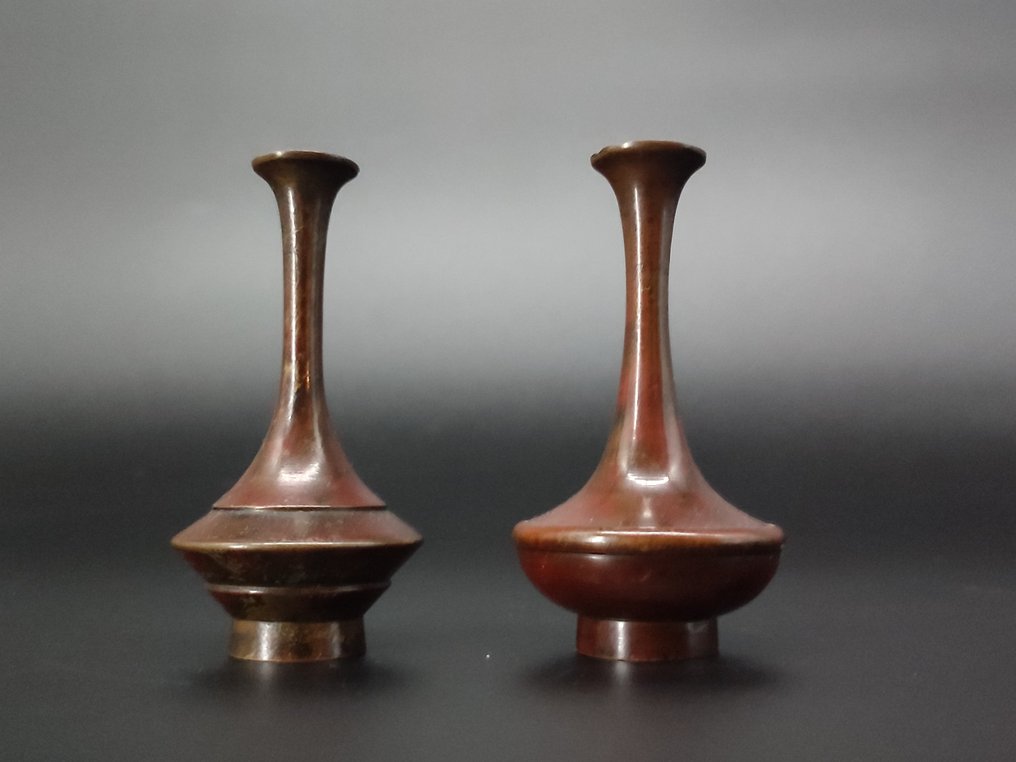 ikebana vase and two miniature vases (3) Bronze Japan Catawiki