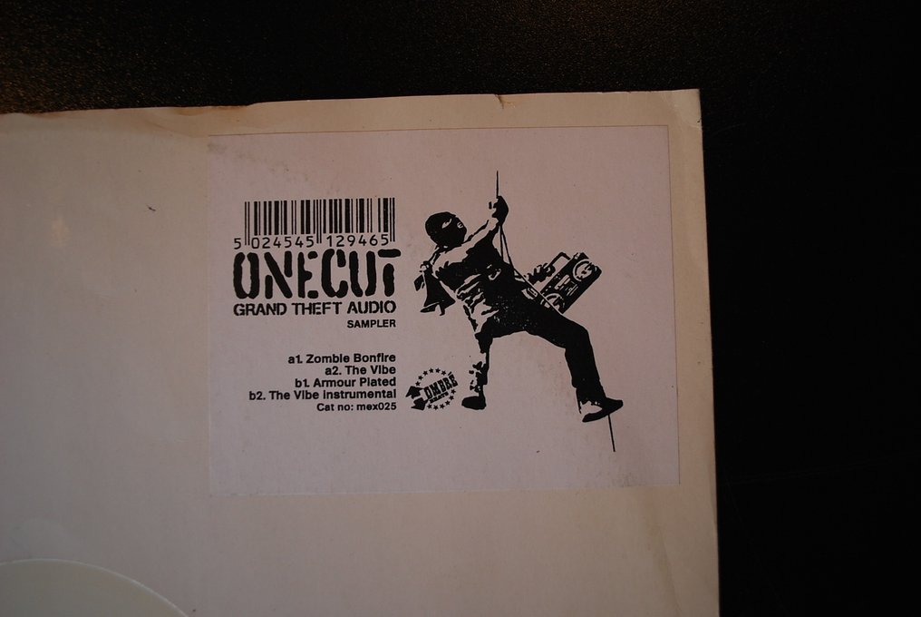 Banksy (1974) - One Cut, Grand Theft Audio - Catawiki
