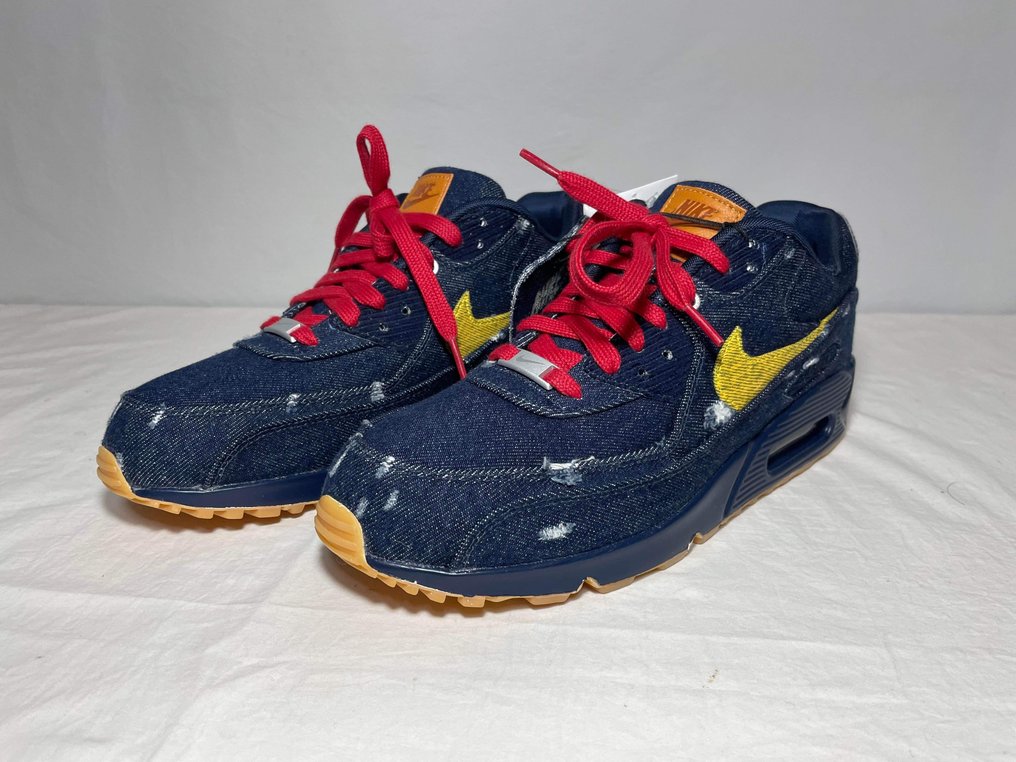Nike (Limited Edition) - air max 90 By YOU Levis - Sneakers - Catawiki