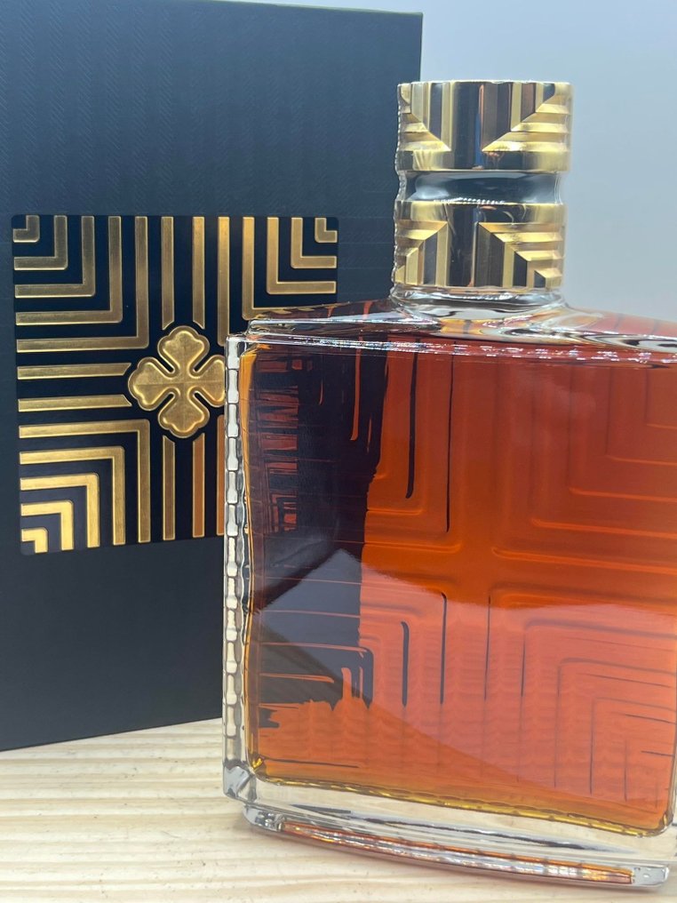 Camus - XO Intensely Aromatic - Arts de la Table - 70cl - Catawiki