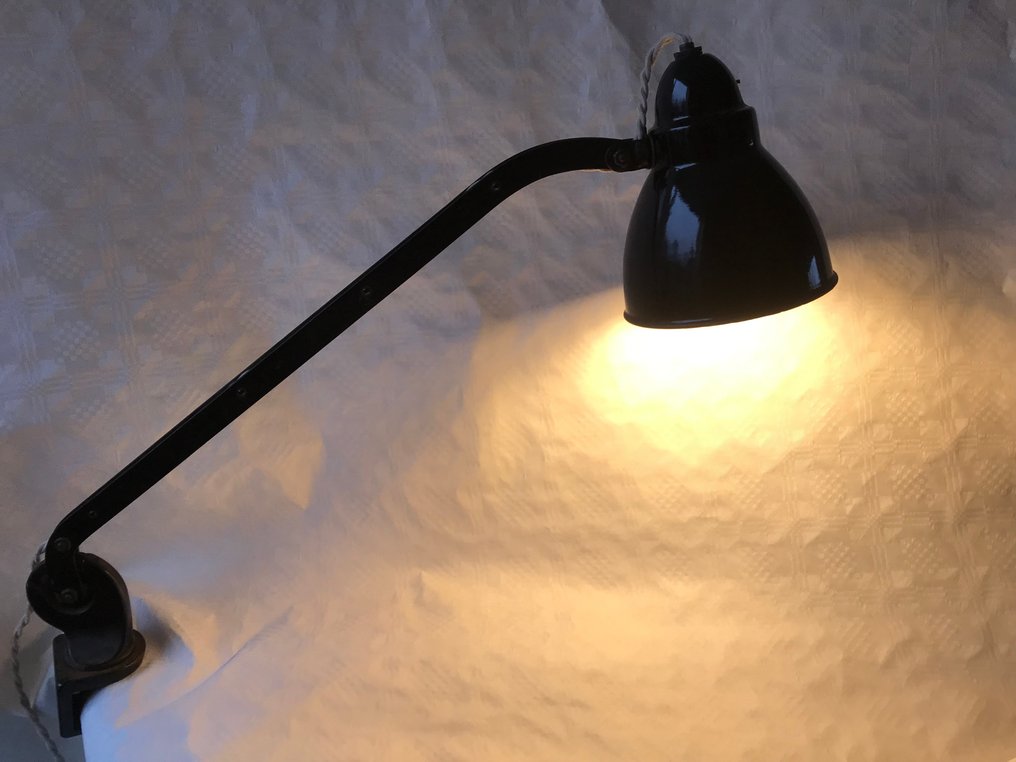 Orthodox Dalset Verovering Victoria - Lamp - Werkbanklamp - Catawiki