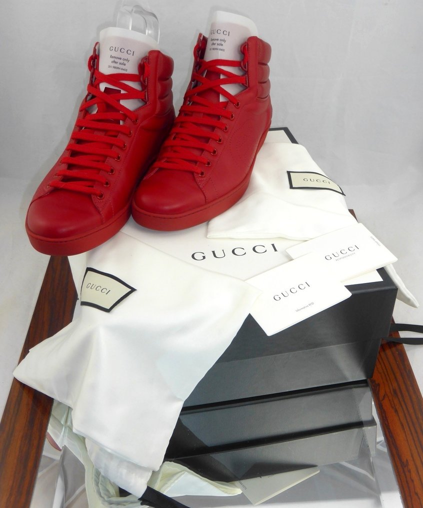 Gucci - total red - Lace-up shoes, Sneakers - Size: Shoes / - Catawiki