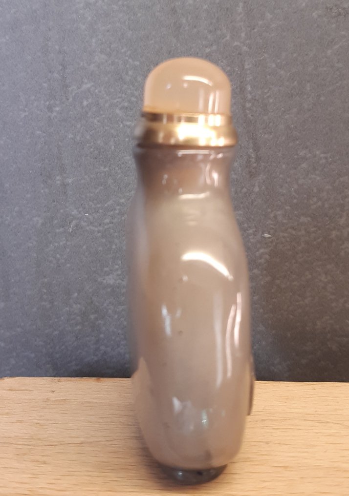 Snuff bottle, pi xiu Agate China Late 20th century Catawiki