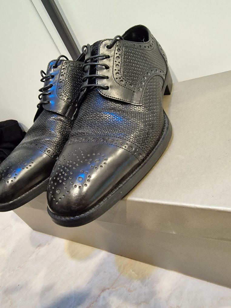 Giorgio Armani - Lace-up shoes - Size: Shoes / EU 40 - Catawiki