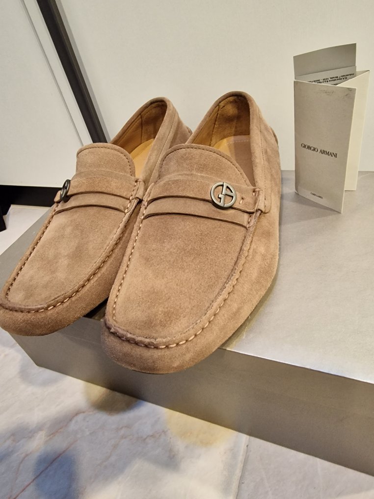 D.w.z Ontrouw bros Giorgio Armani - Loafers - Size: Shoes / EU 40 - Catawiki