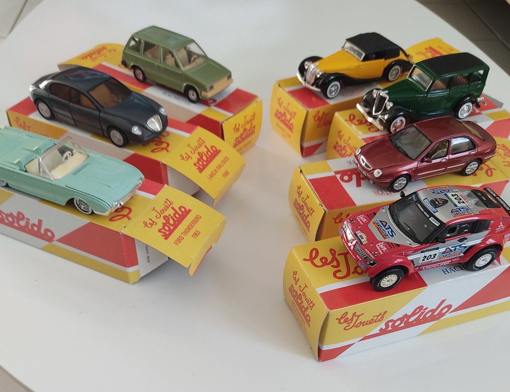 Solido - 1:43 - 7 modelli assortiti - Catawiki