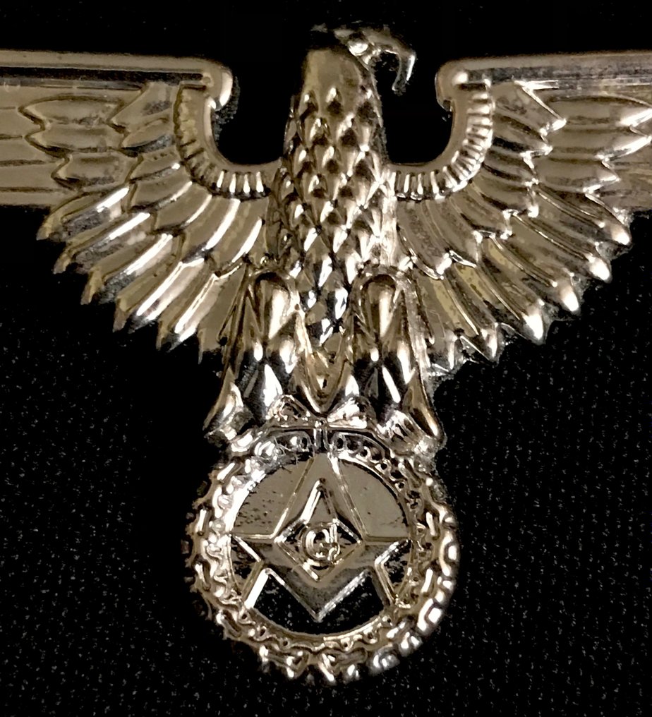 A Alemania, MASÓNICA, águila imperial, insignia plateada, - Catawiki