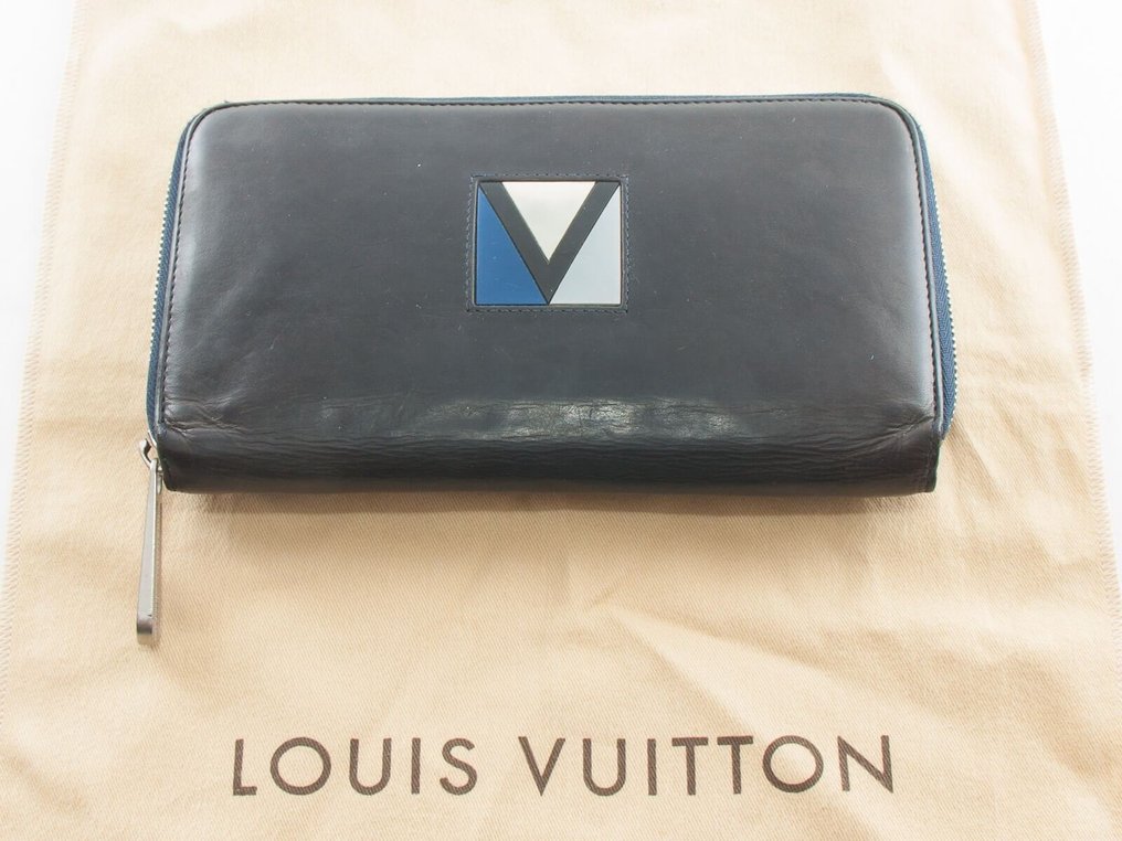 Louis Vuitton - LV cup - Wallet - Catawiki