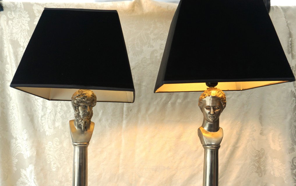 Beschrijven Doe herleven schommel Hoge tafellampen (2) - Neoklassieke stijl - Catawiki