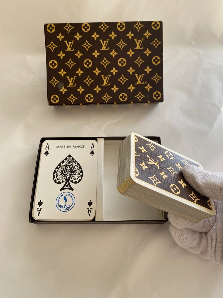 Louis Vuitton Playing cards - Catawiki