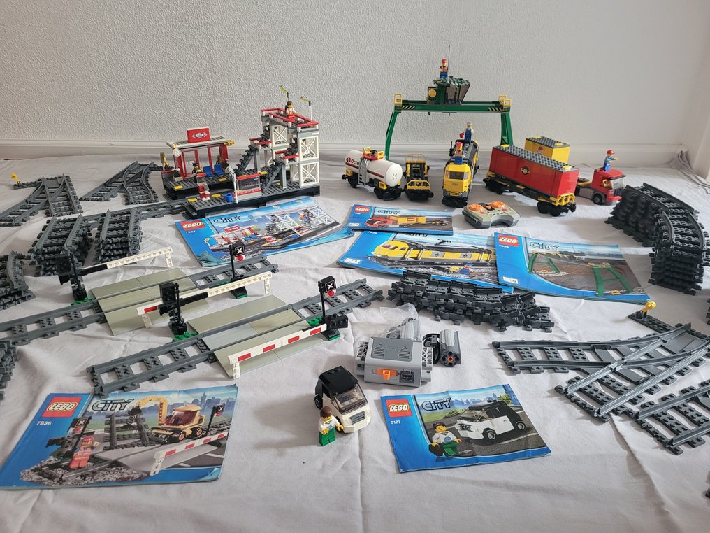 Inspektør fangst Bevægelig LEGO - City - 7939 7937 3177 7936 en extra spoor - Cargo - Catawiki