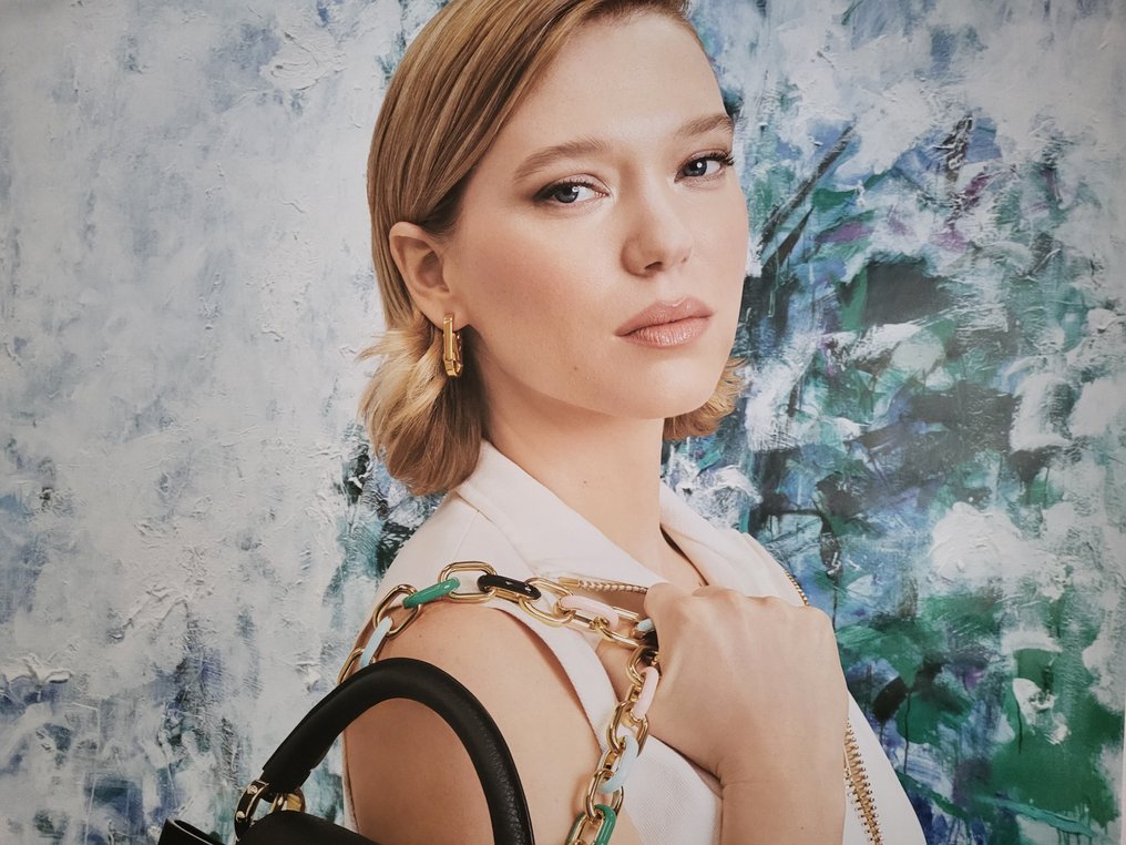 Vuitton accused over Joan Mitchell paintings in handbag ads