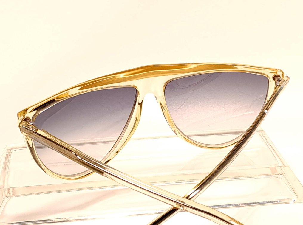 Gianni Versace - anni 80 N.O.S. - Γυαλιά ηλίου - Catawiki