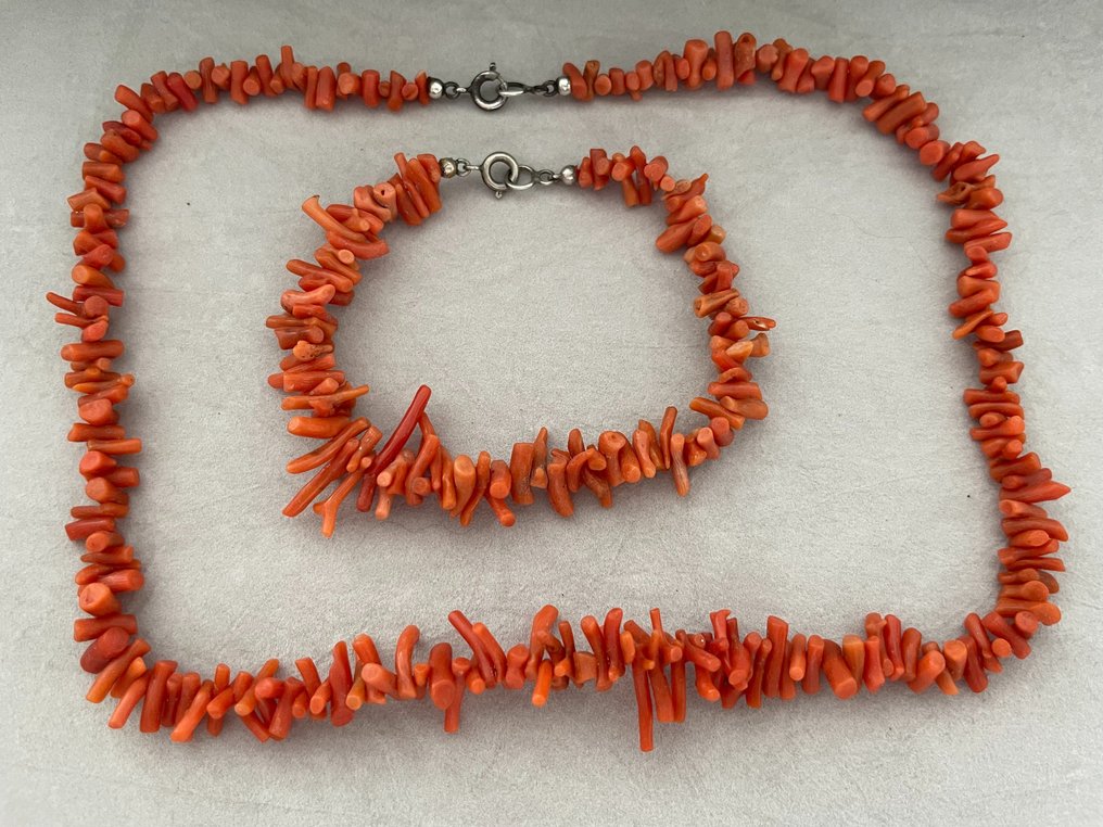 How To Choose Coral Jewelry?