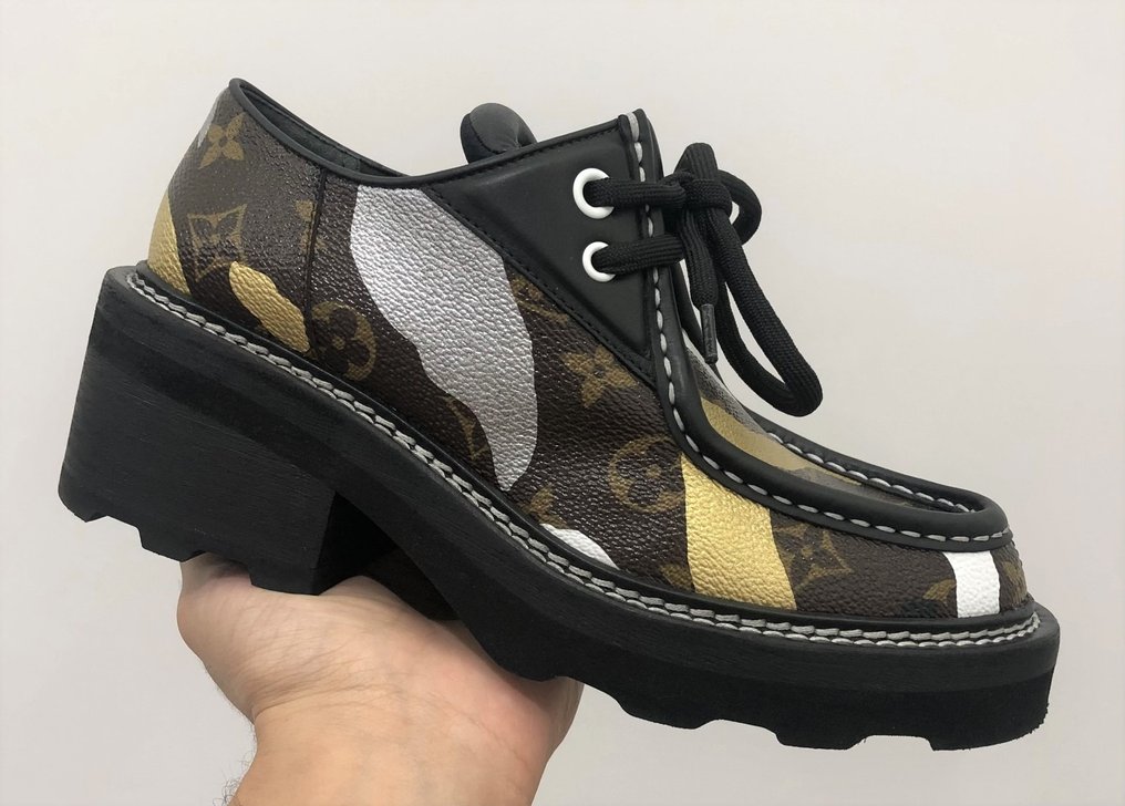 Louis Vuitton - x Beaubourg Derby Lace-up - - Catawiki