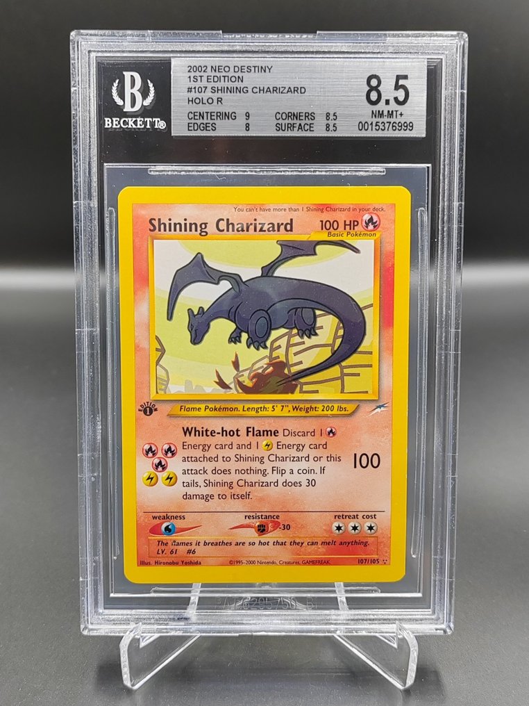 Wizards of The Coast Pokémon Graded Card Pokémon 107/105 Shining Charizard FIRST EDITION 1st