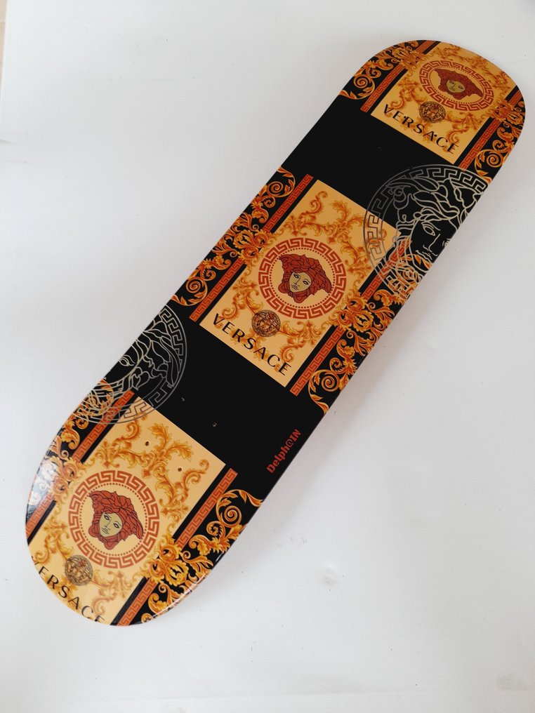 Versace snowboard