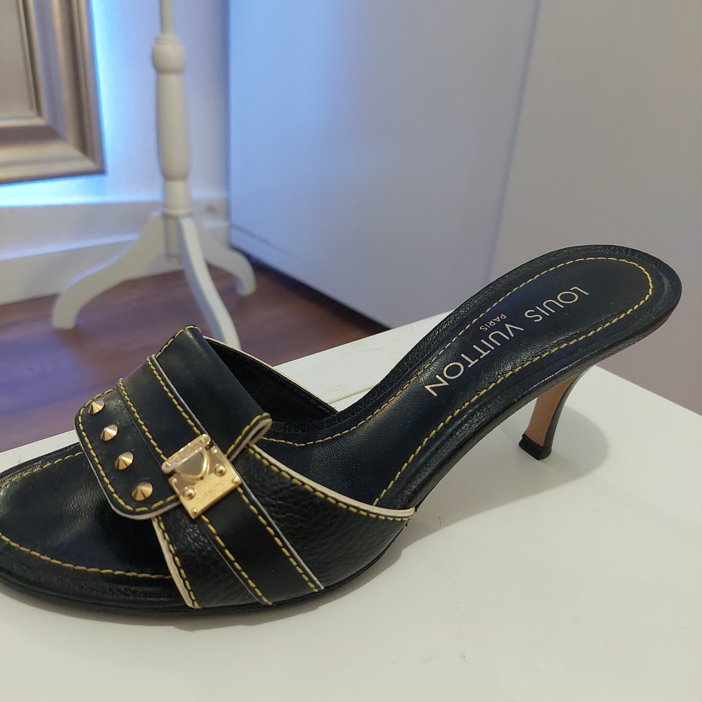 Louis Vuitton  Louis vuitton shoes heels, Sandals heels, Louis vuitton  shoes