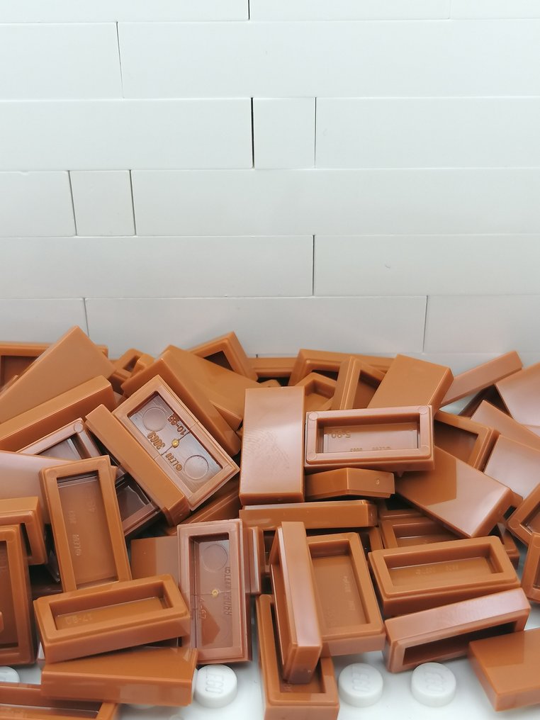 Tile 1 x 2 with groove top