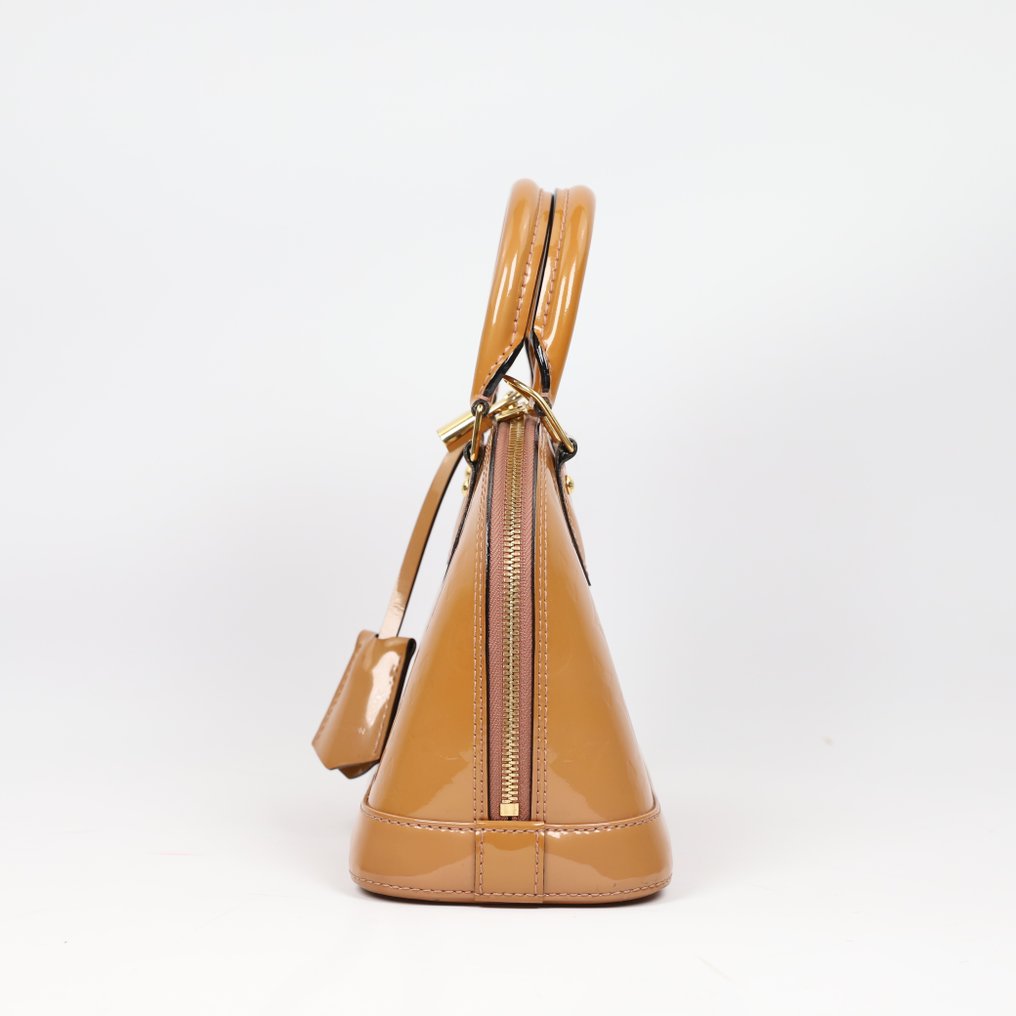 Louis Vuitton - Alma BB Bag - Catawiki