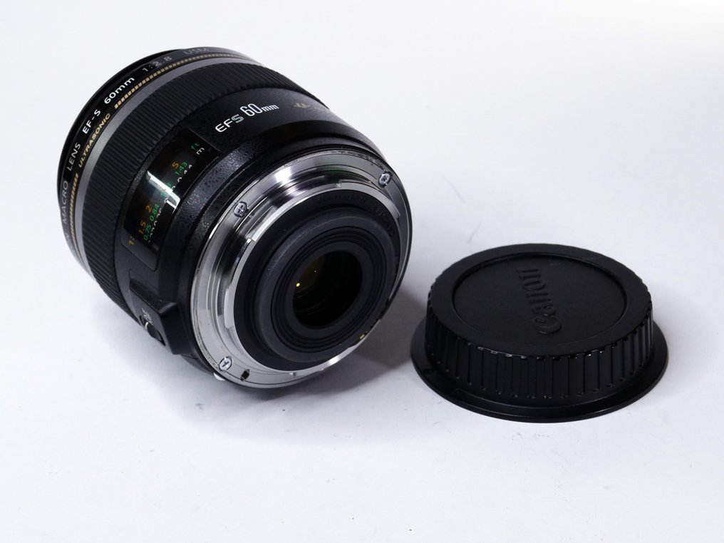 Canon EOS 2000D + EF-S 18-55mm f/3.5-5.6 III #JUST 6159 CLICKS