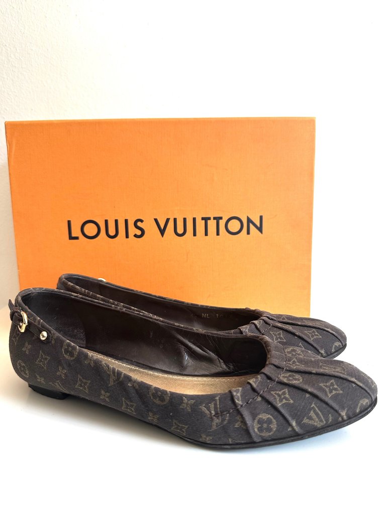 Brug af en computer Bevise klodset Louis Vuitton - Ballet flats - Size: Shoes / EU 36.5 - Catawiki