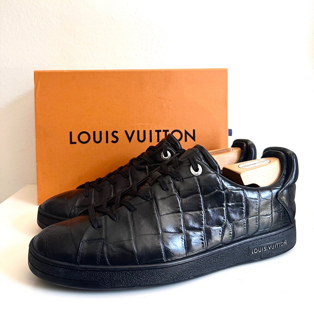 Louis Vuitton Frontrow Leather Sneaker